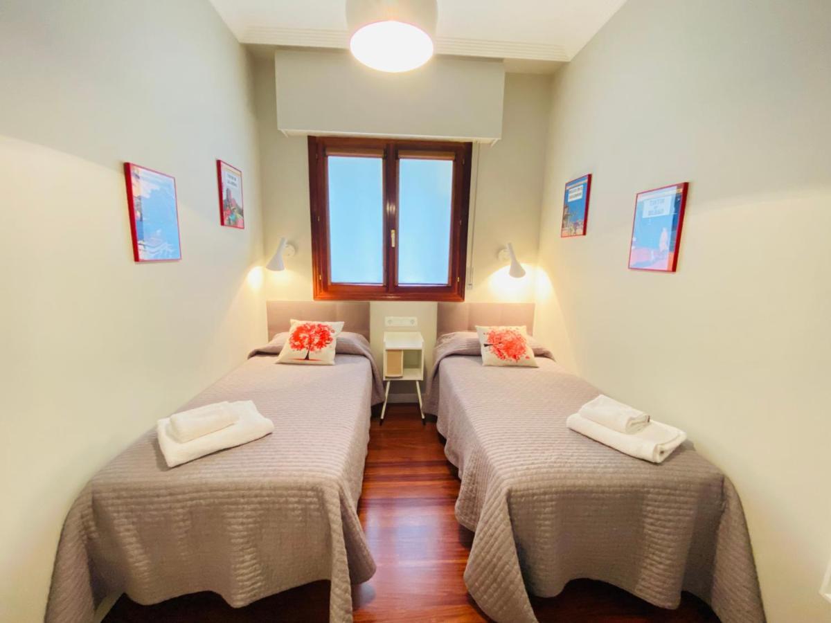 Bilbao Aeropuerto Apartment เดริโอ ภายนอก รูปภาพ